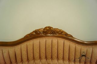 1920 ' s Victorian Antique Vintage Sofa / Settee with Tufted Salmon Upholstery 6