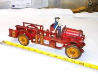 Rare Massive Antique 1920s 13 " Hubley Cast Iron Fire Ladder Truck Steel Wheels