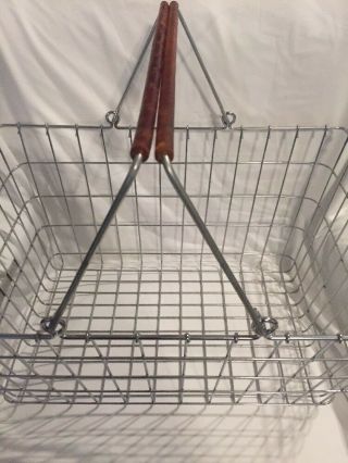 Vintage Wire Metal Grocery Store Shopping basket Kasper Wire Shiner Texas 3