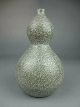 Chinese antique porcelain Gourd bottle with gourd glaze 4