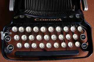 Vintage Antique Corona S3 Typewriter (Identical to Ernest Hemingway’s) 8