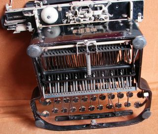Vintage Antique Corona S3 Typewriter (Identical to Ernest Hemingway’s) 9