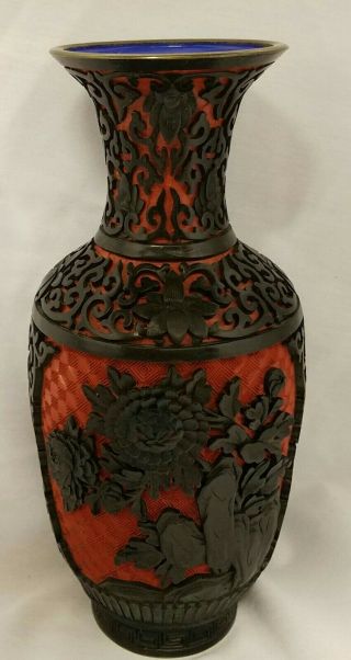 Very Fine And Large Chinese Carved Red & Black Rare Cinnabar Lacquer Vase