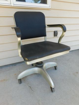 Vintage Earlier Goodform Propeller Base Aluminum Rolling Office Desk Arm Chair 9