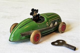 Early Lindstrom Toys Wind - Up MICKEY MOUSE RACE CAR 30 ' s V RARE NMINT 8