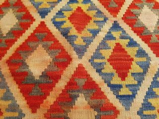 Antique A collectors rug 100 handmade Morrocan Kilim Size 6 ' 3 x 4 ' 10 feet.  (29) 4