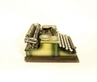 Near All - 1930 Royal Portable Typewriter Two - Tone Gradient Green 3