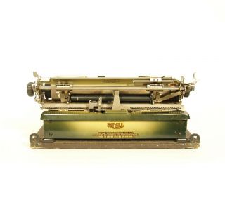 Near All - 1930 Royal Portable Typewriter Two - Tone Gradient Green 5