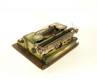 Near All - 1930 Royal Portable Typewriter Two - Tone Gradient Green 7