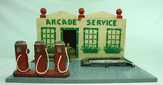 Arcade Service Station with Cast Iron Pumps and Lift 2