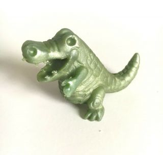 Vintage 1960 ' s Russ Berrie Oily Jiggler ALLIGATOR Figure Mini Pencil Topper RARE 2