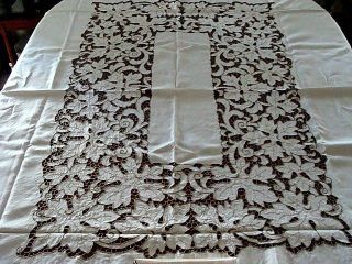 Vintage Madeira Linen Tablecloth 84 