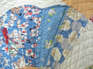 Feed Sack Hand Sewn GRANDMOTHER ' S FAN Quilt,  Many NOVELTY Prints,  Good 10