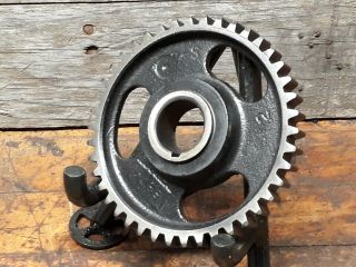 Vintage Industrial Steampunk Cast Iron Gear Sprocket Lamp Base Proyect