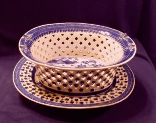 Antique Chinese Canton Blue & White Porcelain Chestnut Basket Bowl & Underplate