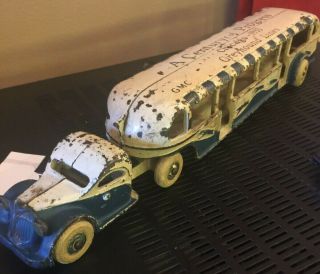 1933 Chicago Worlds Fair Greyhound Cast Iron Bus Toy With Colored Cab