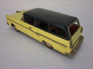 BANDAI 1956 FORD CUSTOM RANCH WAGON Die Cast Car 4