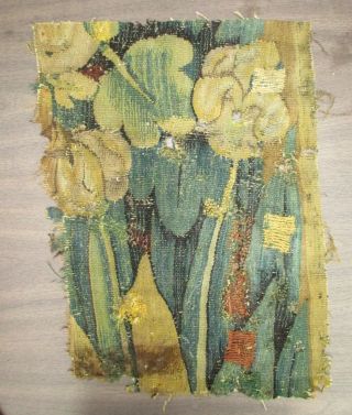 An Early Tapestry Fragment With Plants