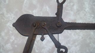 Antique Cast Iron Balance Beam Scale Hanging Primitive Farm Tool 17.  5 