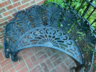 " Laurel Pattern " Antique Cast - Iron Garden Bench - Same Pattern As Coalbrookdale