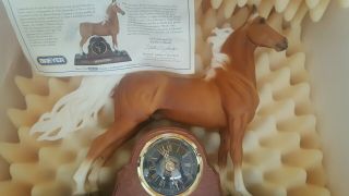 Breyer 50th Anniversary / American Saddlebred Horse Mantel Clock/ Great shape 3