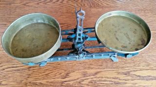 Antique 3 Kg Balance Scale With Paint & Brass Pans