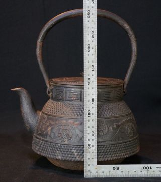 Japan Nambu Tetsubin Fuji iron kettle sand cast 1900s Japanese metal craft 11