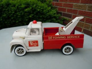 Rare Vintage 1958 Ertyl Towing Service Truck W/ Touch Steering Steel Truck.