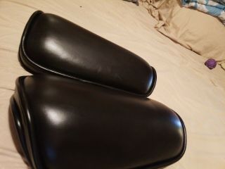 Herman Miller Eames Arms Upholstery Black leather. 2
