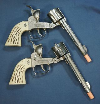 Vintage Hubley HOLSTER MAVERICK,  45 Toy Cap Guns FANTASTIC 9