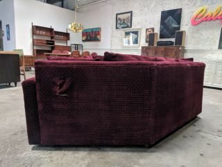 Mid Century Vintage Sofa in the Style of Milo Baughman 6