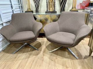 Mid Century Swivel Lounge Chairs By Pearson Lloyd Brayton Interatioal