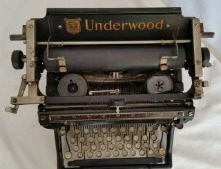 Antique 1909 Underwood Typewriter no.  4,  SN 257783 Pat.  1907 Glass Keys 4