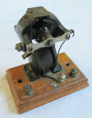 Voltamp Toy Electric Motor Cast Iron Paint Old Vtg Antique