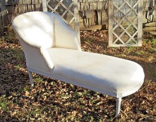 Vintage Mid Century French Provincial White Painted Chaise Lounge