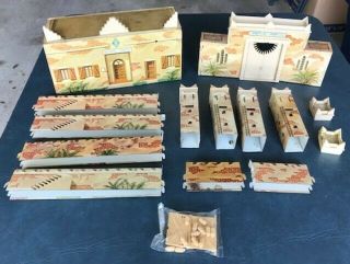 Vintage Grouping Of Marx Captain Gallant Tin Litho Fort Buildings & Walls W/pegs