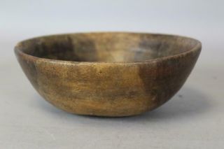 RARE LATE 17TH C PILGRIM TURNED AND HAND HEWN WOODEN BOWL IN BIRCH OLD SURFACE 4