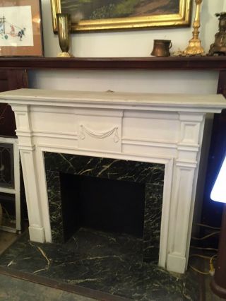 Circa 1800 Colonial Virginia White Fireplace Mantle Architectural Salvage 2