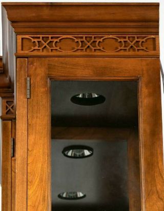 Stickley Chippendale Style Breakfront China Cabinet Fretwork Williamsburg Style 8