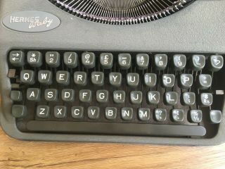 HERMES Baby Typewriter 1949 Old Swisse typewriter Good 4