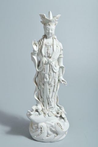 T5050: Chinese White Porcelain Guanyin Buddhist Statue Kannon Buddhist Art