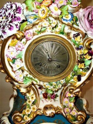 Jacob Petit Porcelain 2 Piece Mantle Clock Vargufts et Laval 1827 Movement. 10