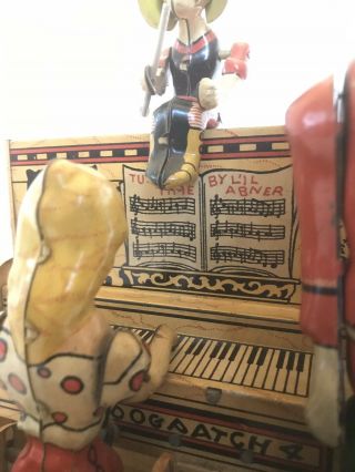 Vintage Lil‘ Abner & The Dog Patch 4 Man Band Tin Litho Wind Up Toy.  It 6