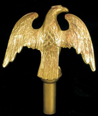 VINTAGE HEAVY DUTY BRASS FEDERAL EAGLE FLAG POST TOP TOPPER USA PATRIOTIC GILT 3