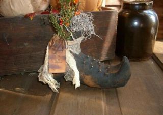 3 Primitive Handmade Halloween Fall Witches Boots