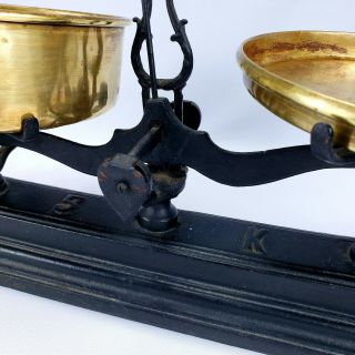 Vintage Antique Scale Cast Iron Portee MAX 5kg Brass Copper Pans 4