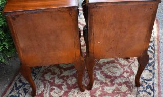 1910s Antique French carved Mahogany nightstands / bedsides tables 12