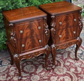 1910s Antique French Carved Mahogany Nightstands / Bedsides Tables