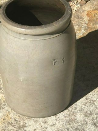 Antique A.  P.  DONAGHHO 2 Gallon Stoneware Crock Parkersburg W.  V 5