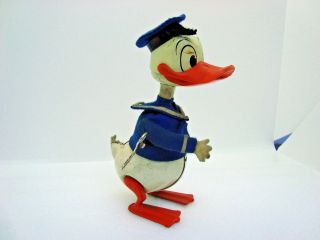 Vintage Schuco Donald Duck Wind Up in Order 2